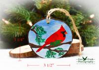 Measurements for a handmade northern cardinal wood slice ornament at Cove Creek Photography.